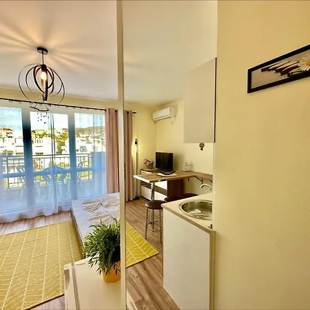 Ipanema - Menada * Sveti Vlas